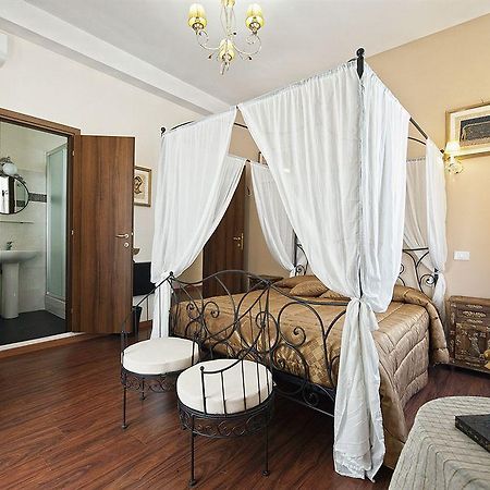 Holidays Rooms Рим Екстер'єр фото