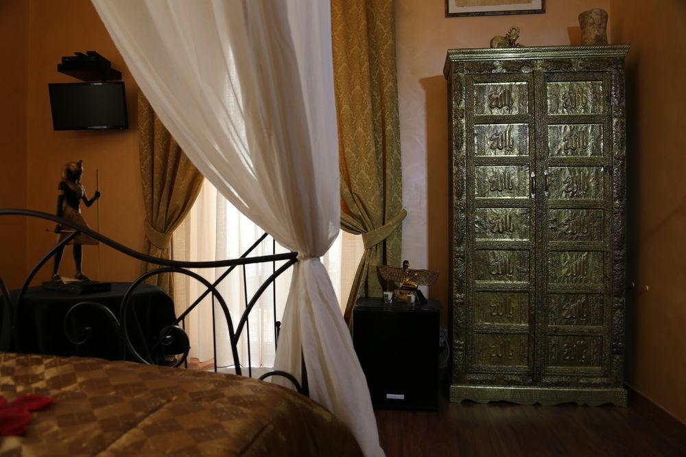 Holidays Rooms Рим Екстер'єр фото